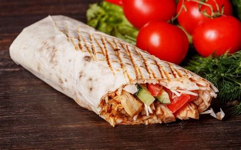 Как готовить шаурму дома: секреты самого вкусного фастфуда