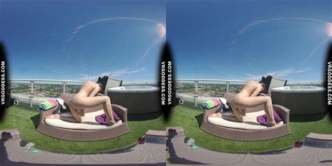 Sunny Afternoon Rooftop Dildo Masturbation College Girl Rosanna VR Porn Video VRPorn
