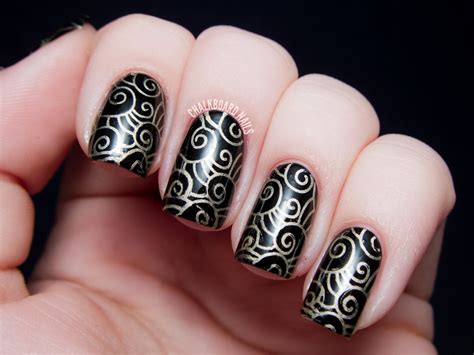 Party Perfect: Black and Gold Nail Art Ideas | Chalkboard Nails ...