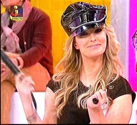 HOT FUN AND LOVE CRISTINA FERREIRA Sexo Na TV