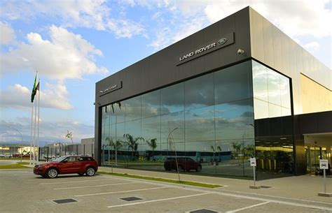 Jaguar Land Rover inaugura primeira fábrica no Brasil AUTO ESPORTE