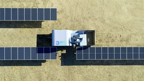 Aes Launches First Of Its Kind Robot To Accelerate Solar Construction