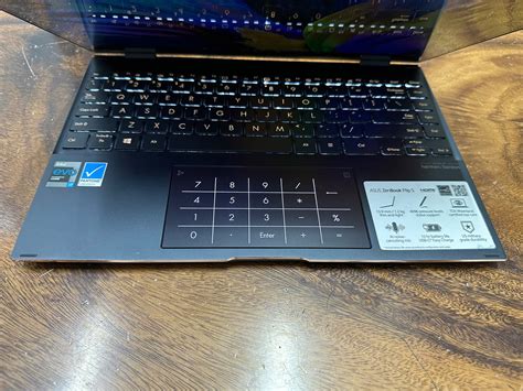 Asus Zenbook UX363E, i7 1165G7, 16G, 1TB, 13.3in 4K OLED