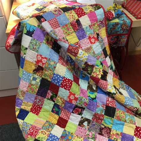 Postage Stamp Quilt Quiltsby Me