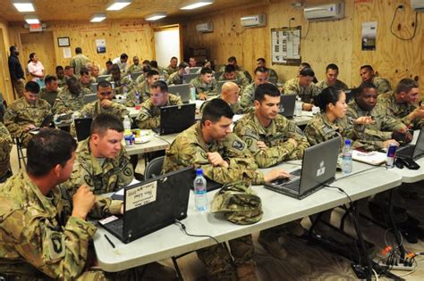 Soldiers wrangle in redeployment training at UMO rodeo | Article | The United States Army