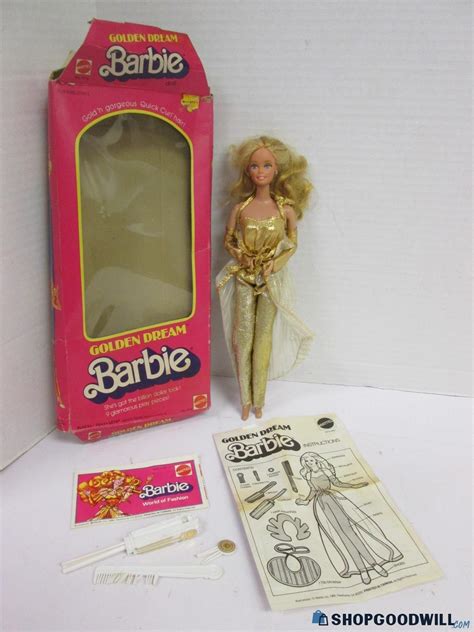 Vintage Collectible 1980 Mattel Golden Dream Barbie Doll W Box