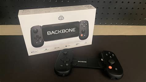 REVIEW: Backbone One Gaming Controller for iPhone - GamingPizza