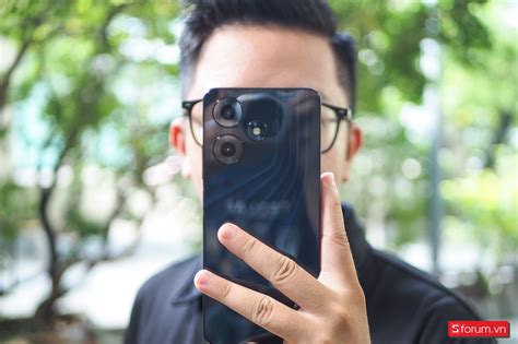 Trên tay Infinix Hot Thiết kế bóng bẩy camera MP hiệu năng ngon giá chỉ hơn triệu đồng