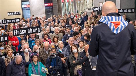 Marcia Della Memoria Per Gli Anni Dalla Deportazione Dei Ebrei