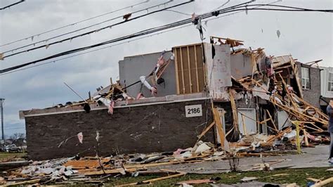 Tornadoes rip through Tennessee - killing at least six people | US News ...