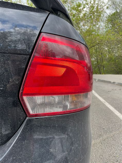 HELLA Задний левый фонарь Polo sedan — Volkswagen Polo Sedan, 1,6 л ...
