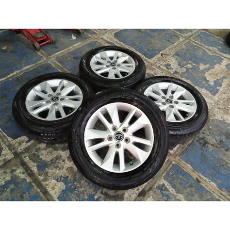 Jual Velg Mobil Bekas Murah Paketan Original Innova Reborn Ring Pcd