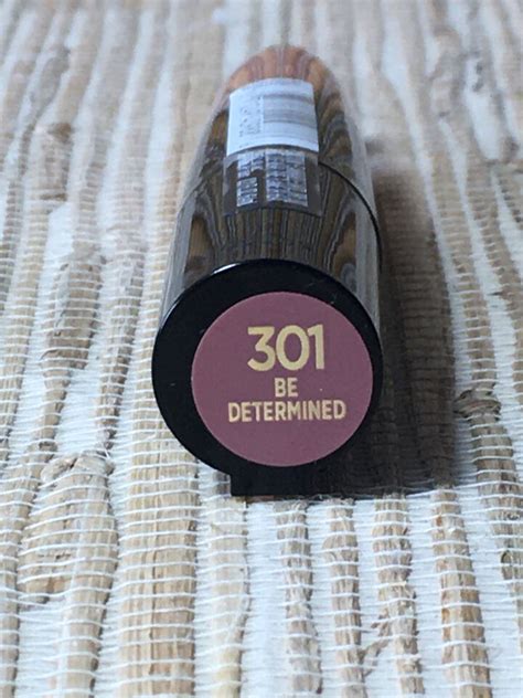 L Oreal Be Determined Brilliant Signature Shiny Lip Stain Ebay