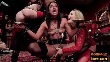 Putas Bondage Azotadas Y Folladas Por Sus Amos En Grupo Xvideos