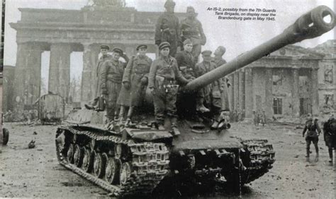 A Is 2 Tank In Berlin 1945 Tank Red Army History Pictures