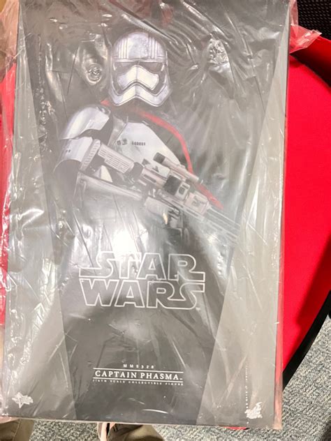 Hot Toys MMS 328 Star Wars Captain Phasma 1 6th Scale Figure 興趣及遊戲 玩具 遊戲類 Carousell