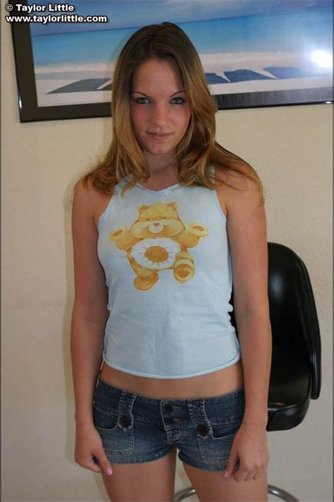 Pictures Of Nikki Grinds Showing You Her Pussy Porn Pictures XXX Photos Sex Images 3596456