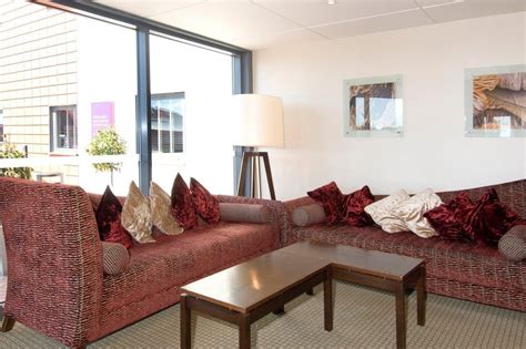 PREMIER INN PORTSMOUTH (PORT SOLENT) HOTEL, PORTSMOUTH