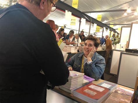 Au Printemps du livre de Montaigu en Vendée les auteurs dévoilent