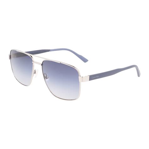 3 Sunglass Styles to Pack for Vacation | Who What Wear
