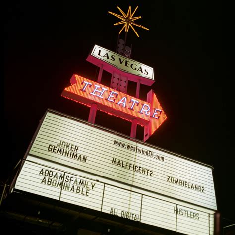 Las Vegas Drive-In Theater Drive-In Series Las... - William Mark Sommer