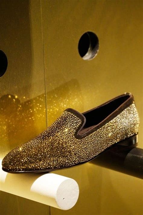 сапоги мужские кожаные высокие | Mens fashion shoes, Dapper shoes ...
