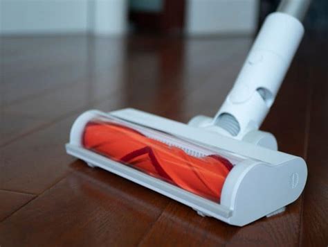 What Is a Vacuum Cleaner Turbo Brush? | ApplianceTeacher