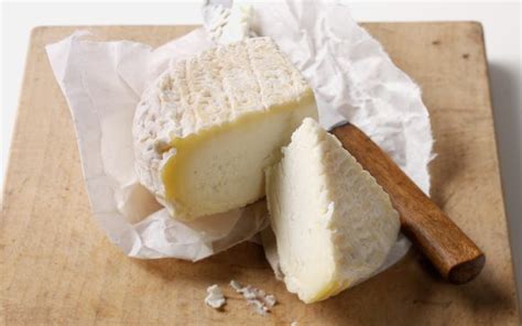 Buy Robiola Alta Langa Italian Cheese at Pong Cheese