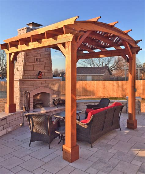 Arched Pergola Kits: Redwood Arched Garden Pergolas