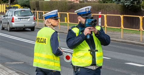 Policja Karze Za Zbyt Woln Jazd Zaskakuj Ce Mandaty W Polsce