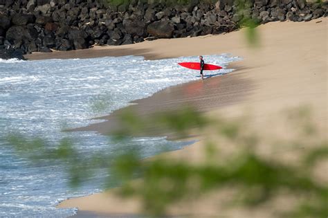 A Complete Guide to Surfing Oahu in Hawaii | Best Surf Destinations