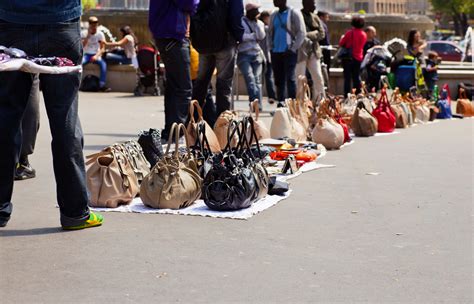 C Mo Salvar A Los Pobres De La Econom A Informal De Am Rica Latina Elcapitalfinanciero