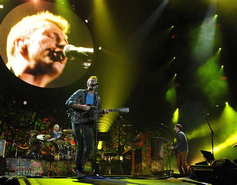 Mylo Xyloto Tour [December 9, 2011] - Coldplay Photo (27765728) - Fanpop