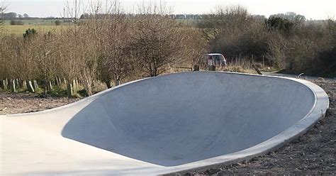 Mellow Bowled End At Amesbury Skatepark Wiltshire Uk Imgur