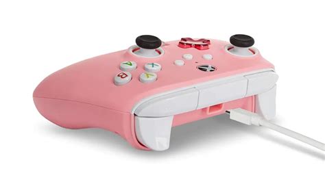 The Pink Xbox One Controller: Style and Functionality Combined