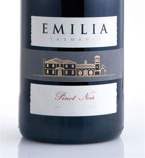 Tasmanian Wine Online : Emilia 2015 Pinot Noir