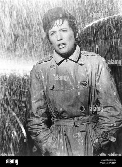 THE AMERICANIZATION OF EMILY, Julie Andrews, 1964 Stock Photo - Alamy