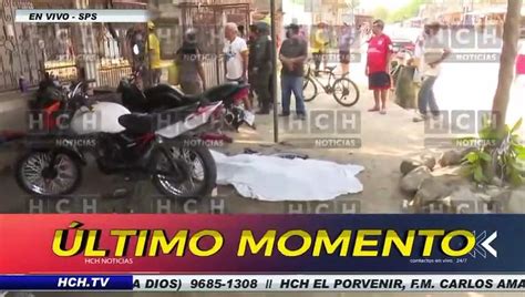 Terrible Mientras reparaba una moto acribillan a joven mecánico en