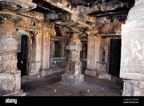 Shiva Temple Hemakuta Hill Hampi Karnataka India Sacred Center