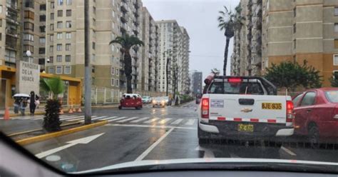 Distritos De Lima Y Callao Amanecieron Con Llovizna Cielo Cubierto Y