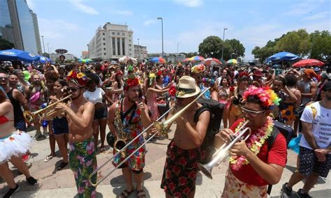 Relatório Aponta Que Carnaval De Rua Do Rio é Fonte De Renda Para 20