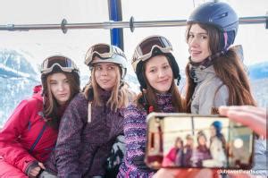 ClubSweethearts Margo Von Teese Alice Flore Hot Pearl Ready Set Snow X X