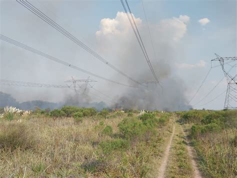 Mundo En Conflicto On Twitter AHORA Incendio En Un Campo En La