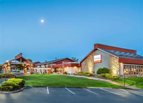 Red Lion Hotel Kennewick Columbia Center, Kennewick | Best deals ...