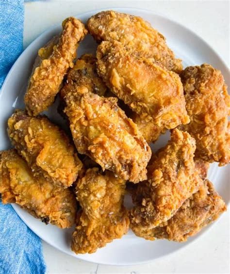 How to Deep Fry Chicken Wings | Chef Reader