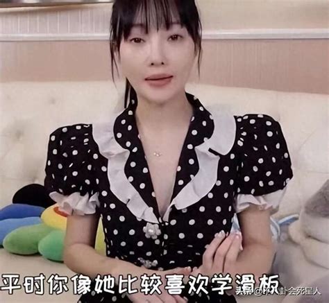 科技与狠活李小璐晒近照鼻子怪 眼睛一大一小