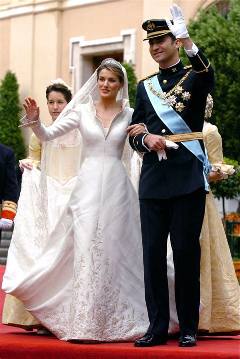 49 Iconic Wedding Dresses Worn by Royal Brides in 2023 | Royal brides ...