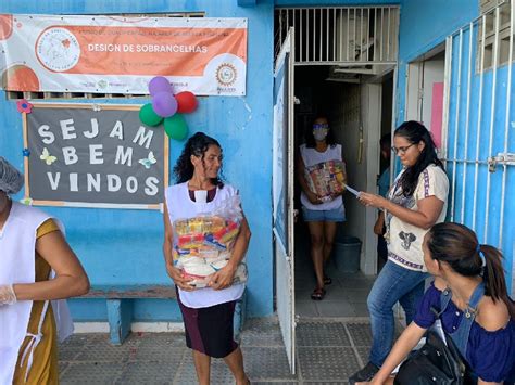 Prefeitura Do Paulista Realiza Doação De Cestas Básicas Para Mulheres