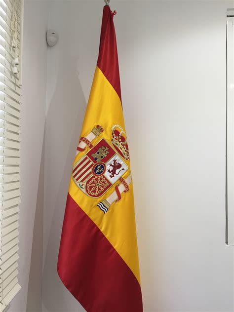 riega la flor fútbol americano Honesto comprar bandera de españa