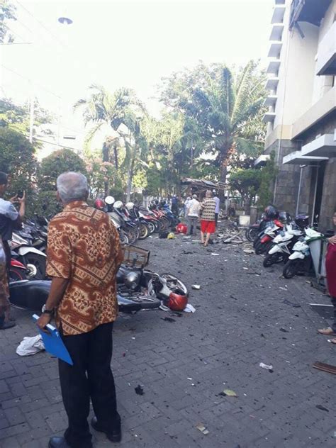 Dari 49 Korban Ledakan Bom Surabaya 2 Diantara Polisi